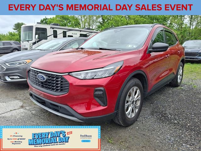 Certified 2023 Ford Escape Active w/ Tech Pack #1 AWD/4WD image 3