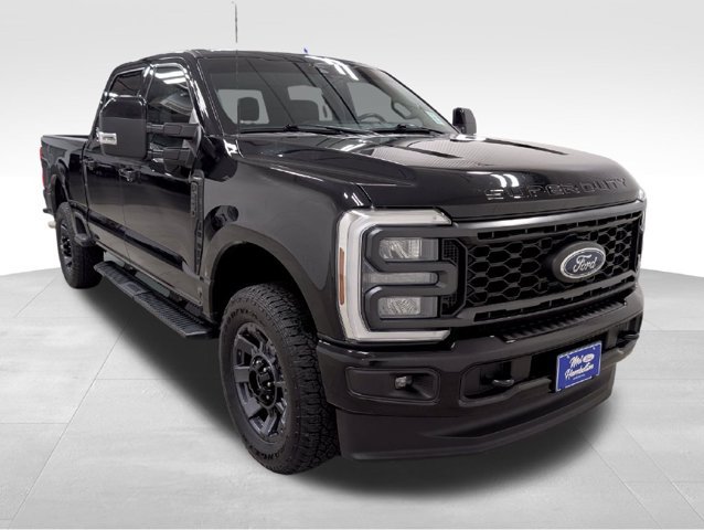 Certified 2024 Ford F250 Lariat w/ Sport Appearance Package AWD/4WD image 25