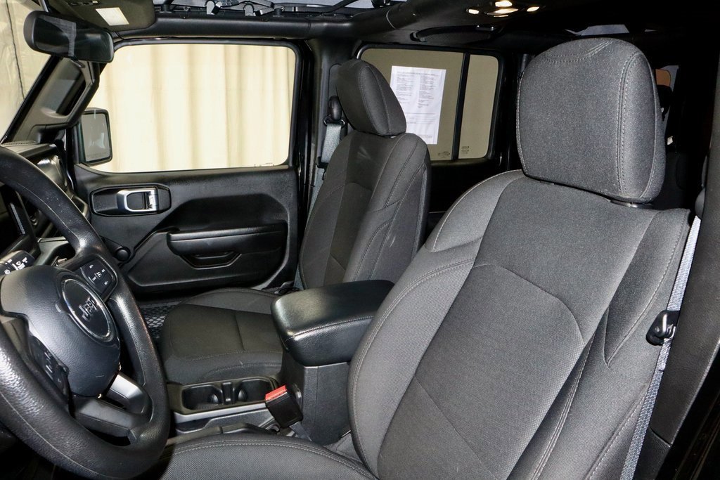 Used 2023 Jeep Wrangler Sport image 24