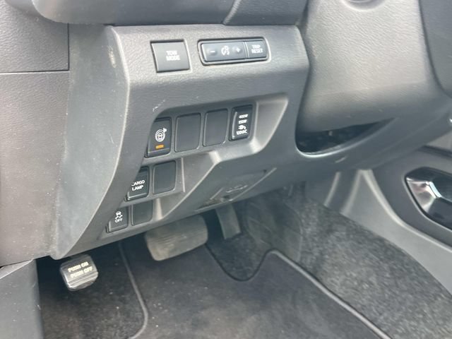 Used 2022 Nissan Frontier Pro-X w/ Pro-X Premium Package RWD image 31