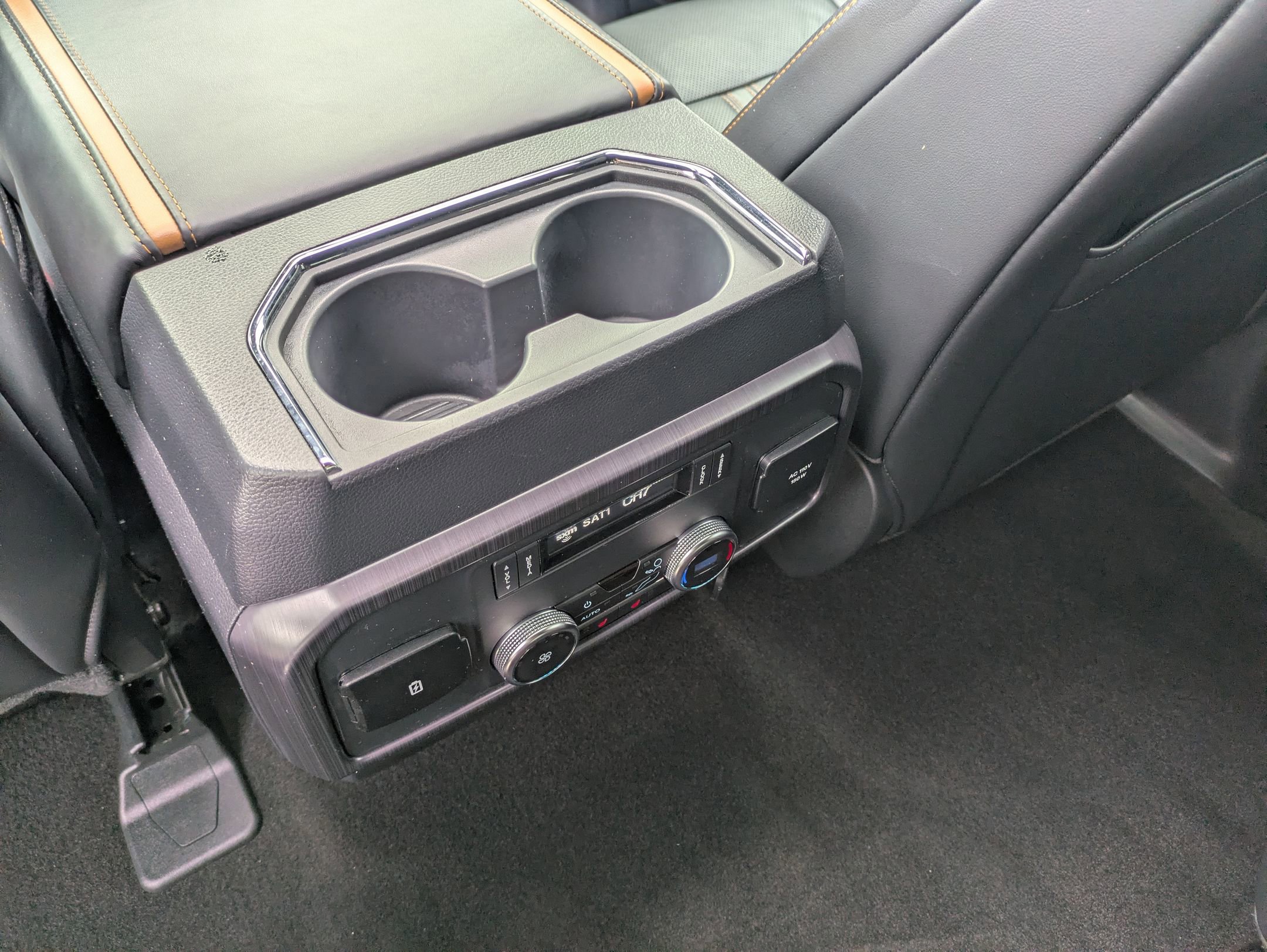 Certified 2023 Ford Expedition Platinum image 29