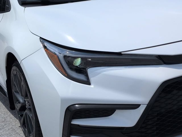 Used 2025 Toyota Corolla SE w/ Convenience Package FWD image 11