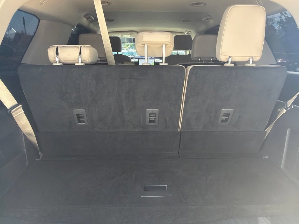 Certified 2024 Ford Expedition XLT RWD image 9
