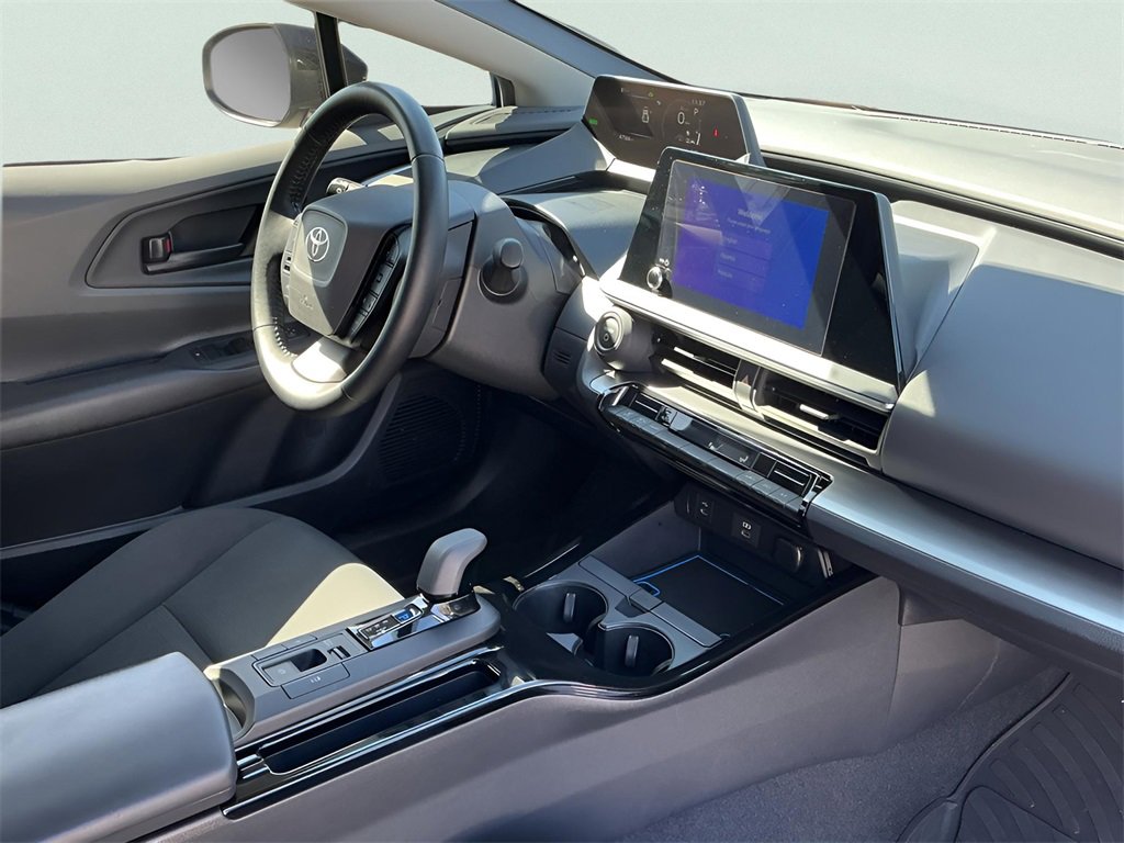 Used 2023 Toyota Prius LE image 22