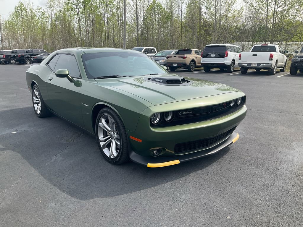 Used 2022 Dodge Challenger R/T w/ Shaker Package RWD image 3