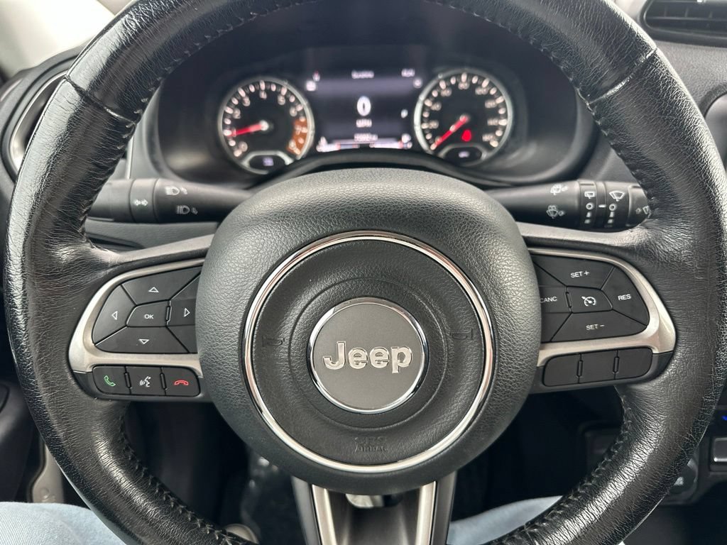 Used 2022 Jeep Renegade Latitude AWD/4WD image 33