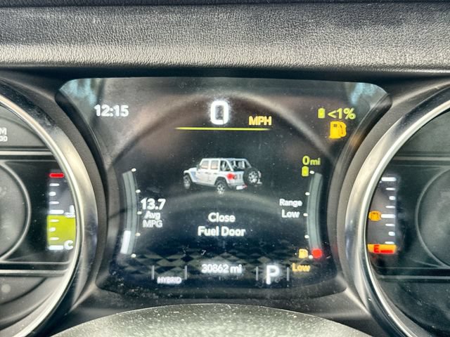 Used 2023 Jeep Wrangler Unlimited Rubicon 4xe w/ Safety Group AWD/4WD image 15