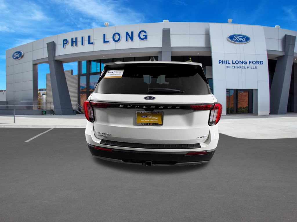 Certified 2025 Ford Explorer Active w/ Active Comfort Package AWD/4WD image 4