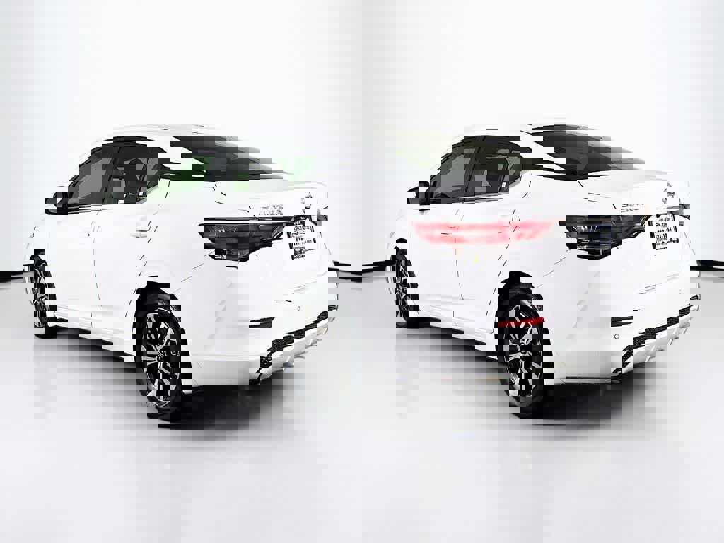 Used 2023 Nissan Sentra SV w/ All-Weather Package image 4