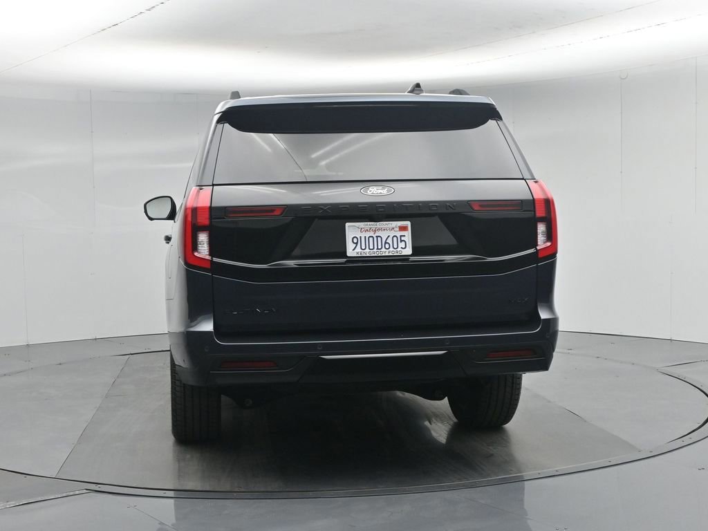 Certified 2025 Ford Expedition Max Platinum w/ Stealth Performance Package image 16