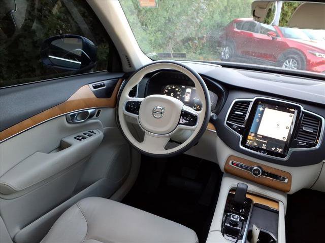 Used 2022 Volvo XC90 T8 Inscription Expression w/ Advanced Package image 12