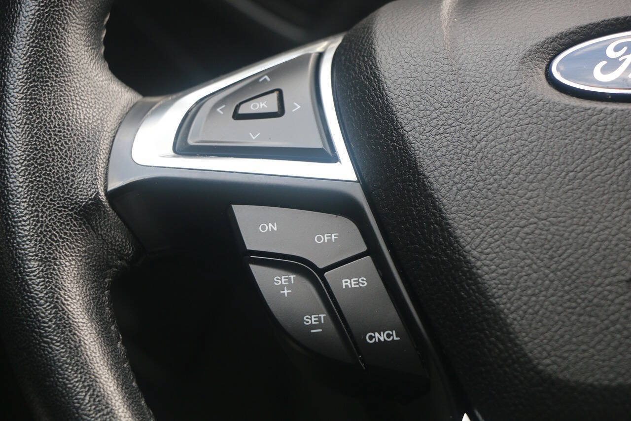 Certified 2023 Ford Edge SEL w/ Convenience Package AWD/4WD image 19