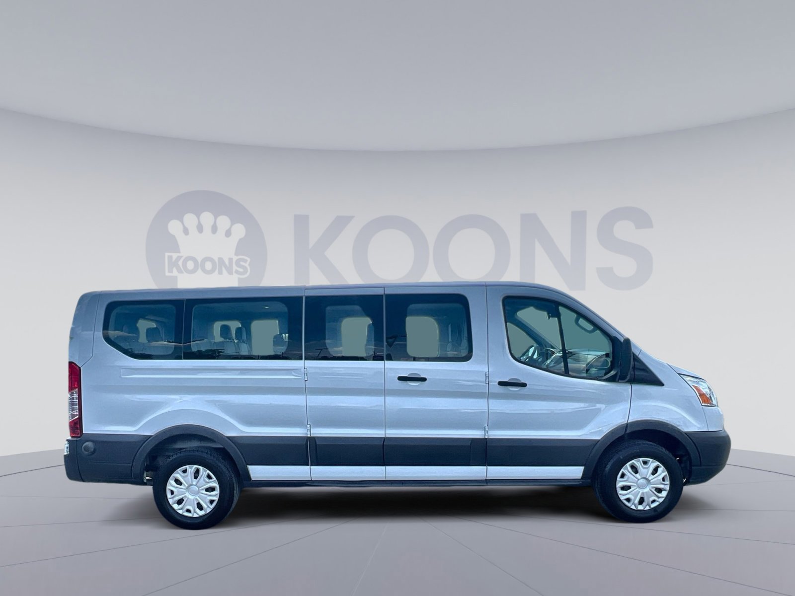 Certified 2019 Ford Transit 350 XLT image 6