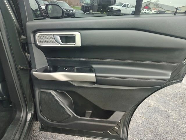 Certified 2022 Ford Explorer XLT w/ Equipment Group 202A image 30