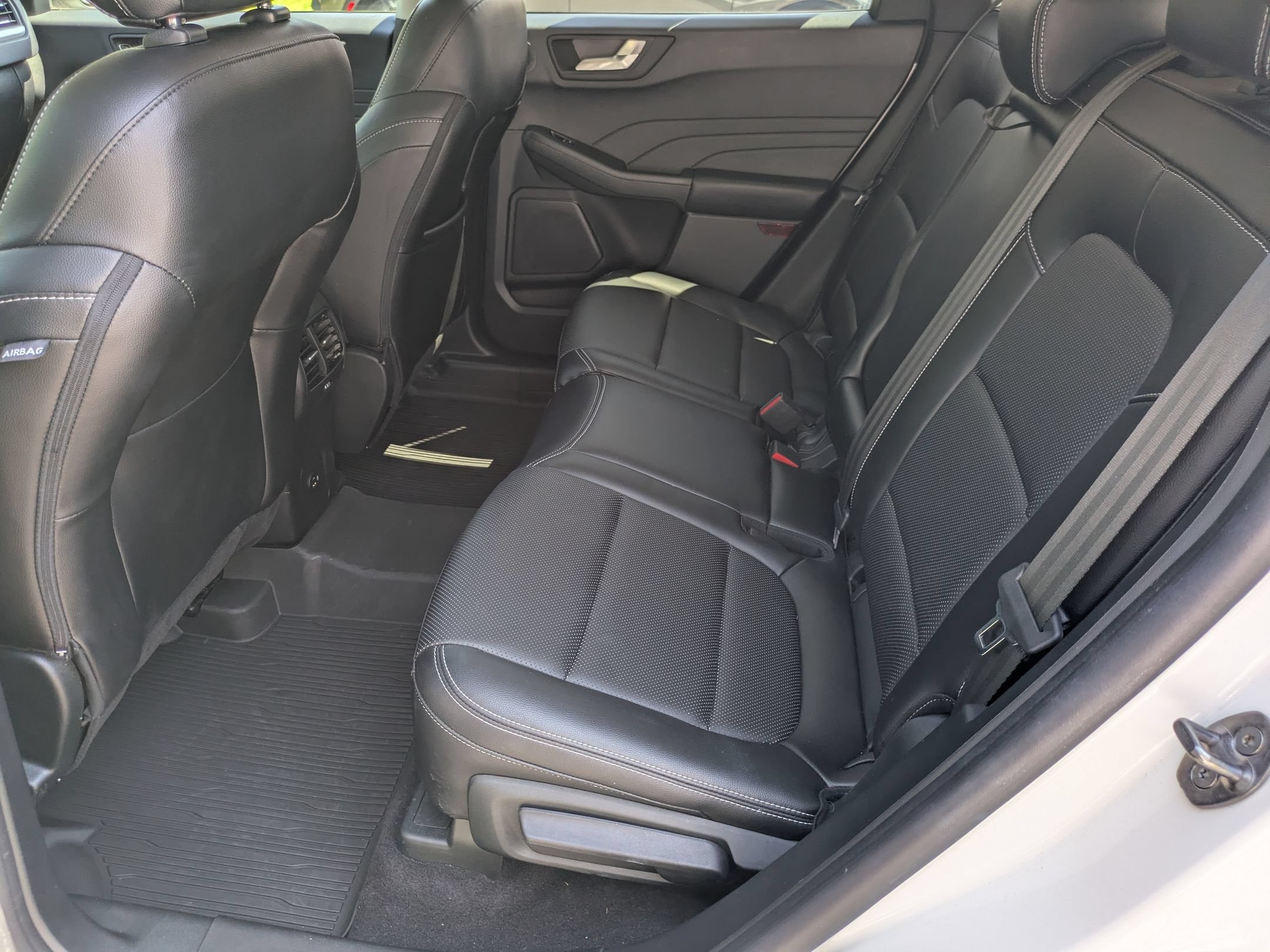 Certified 2022 Ford Escape SEL w/ Technology Package FWD image 29