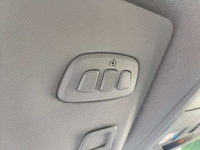 Certified 2025 Ford Mustang Mach-E Premium image 18