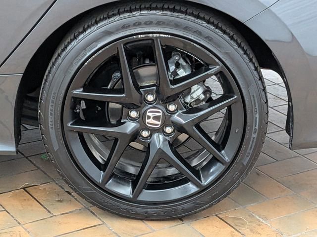 Used 2025 Honda Civic Sport image 9