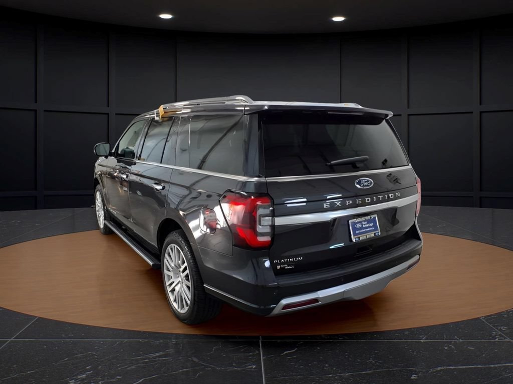 Certified 2023 Ford Expedition Platinum AWD/4WD image 4