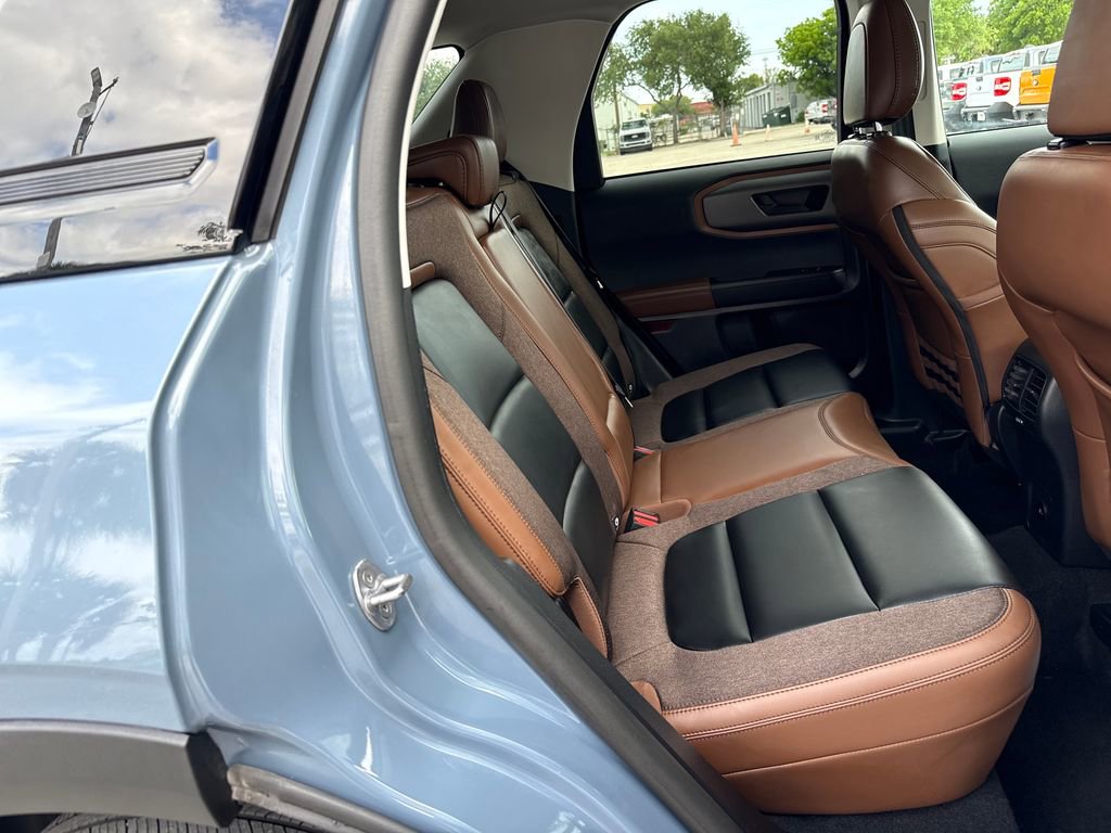 Certified 2025 Ford Bronco Sport Outer Banks w/ Outer Banks Tech Package+ image 27