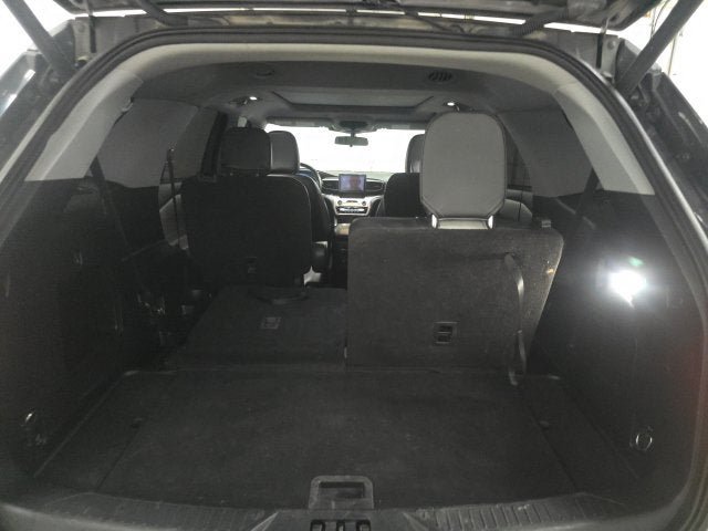 Certified 2021 Ford Explorer XLT w/ Equipment Group 202A AWD/4WD image 12