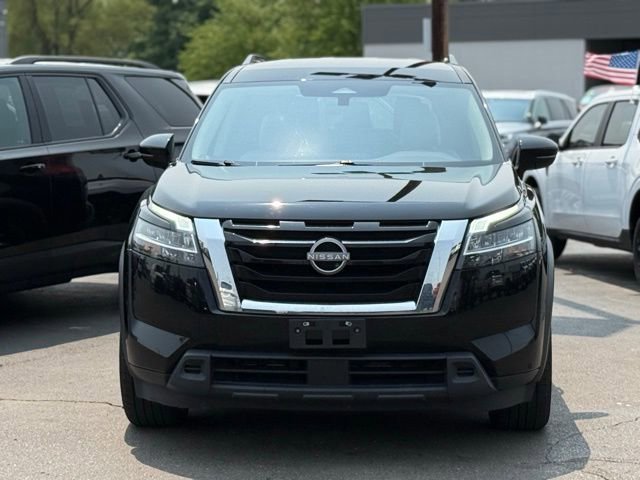 Used 2022 Nissan Pathfinder SV image 17