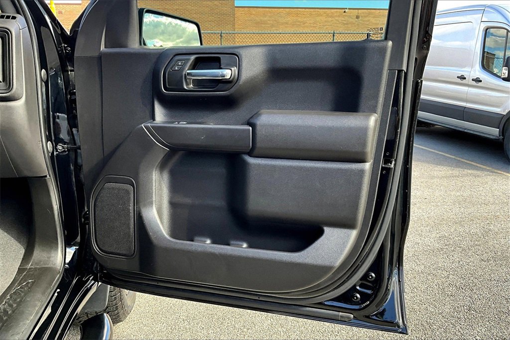 Used 2022 Chevrolet Silverado 1500 Custom Trail Boss w/ LPO, Dark Essentials Package image 22