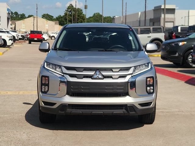 Used 2025 Mitsubishi Outlander Sport ES AWD/4WD image 2