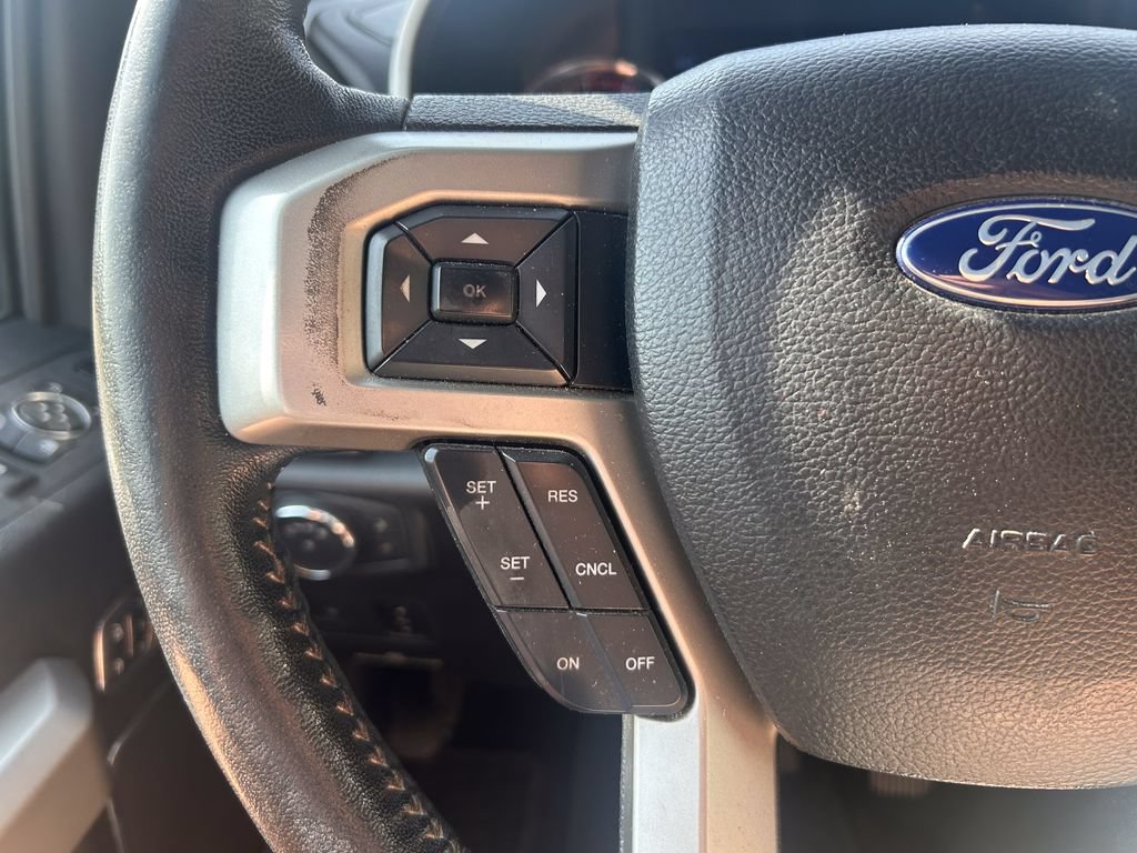 Certified 2019 Ford F250 Lariat w/ Lariat Ultimate Package AWD/4WD image 32