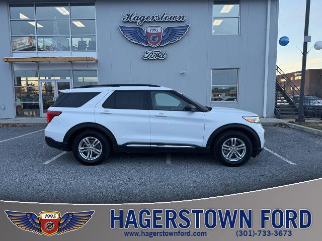 Certified 2021 Ford Explorer XLT w/ Equipment Group 202A image 1