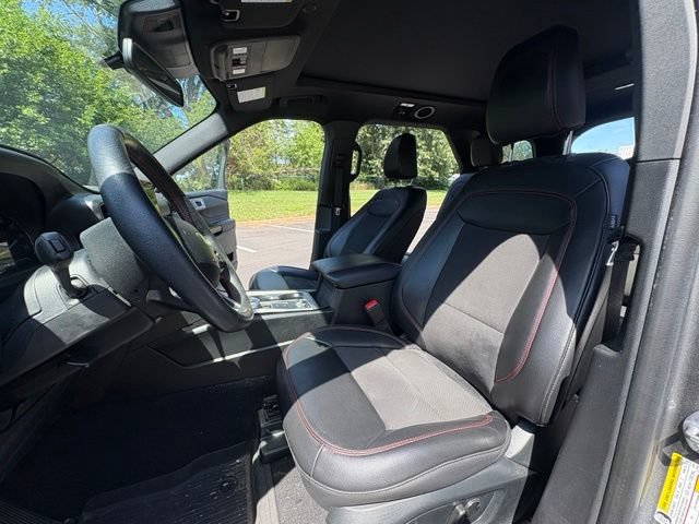 Certified 2023 Ford Explorer ST-Line w/ Class IV Trailer Tow Package AWD/4WD image 11
