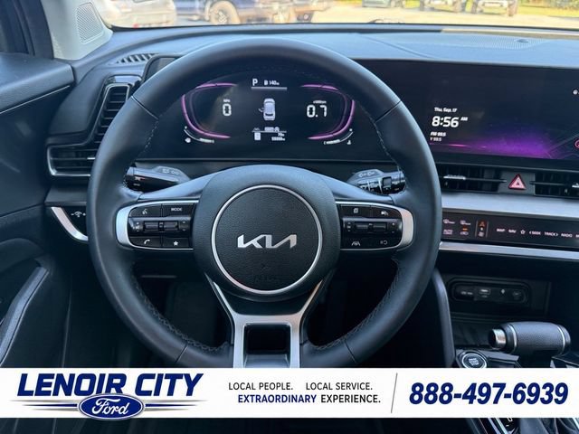 Used 2024 Kia Sportage EX FWD image 16