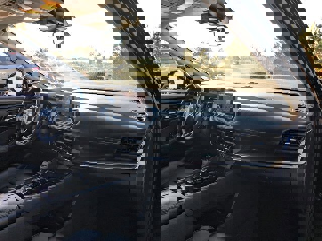 Used 2023 Nissan Rogue SV w/ SV Premium Package image 34