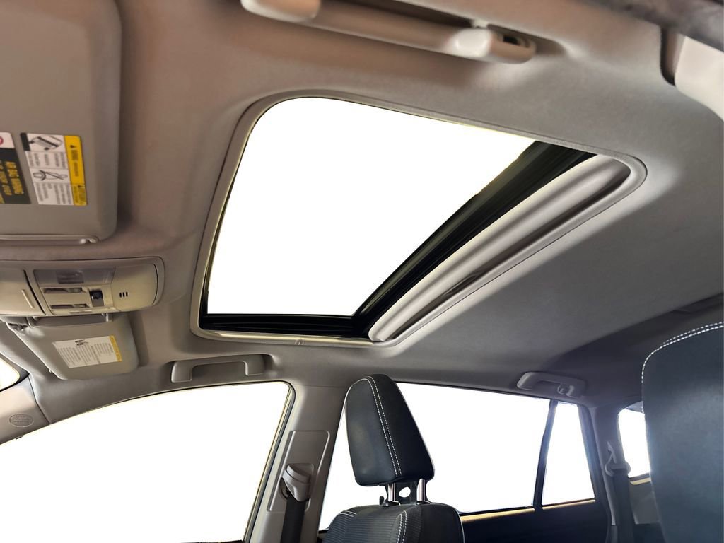 Used 2018 Toyota RAV4 XLE w/ Plus Extra Value Package image 30