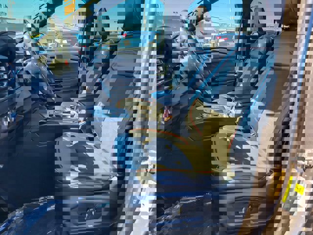 Certified 2023 Ford Explorer ST-Line w/ Class IV Trailer Tow Package image 10