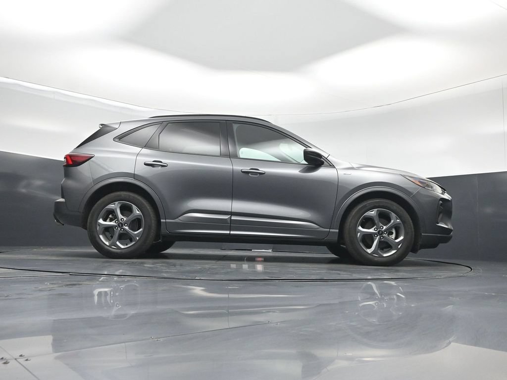 Certified 2023 Ford Escape ST-Line w/ Tech Pack #1 FWD image 46