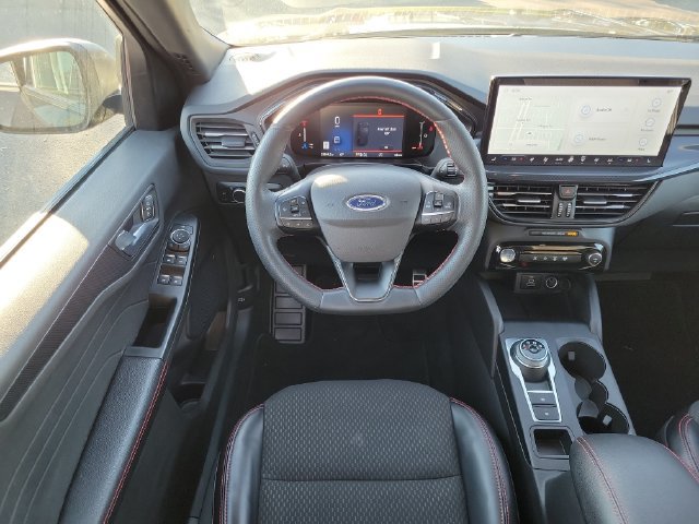 Certified 2024 Ford Escape ST-Line w/ Tech Pack #1 AWD/4WD image 28