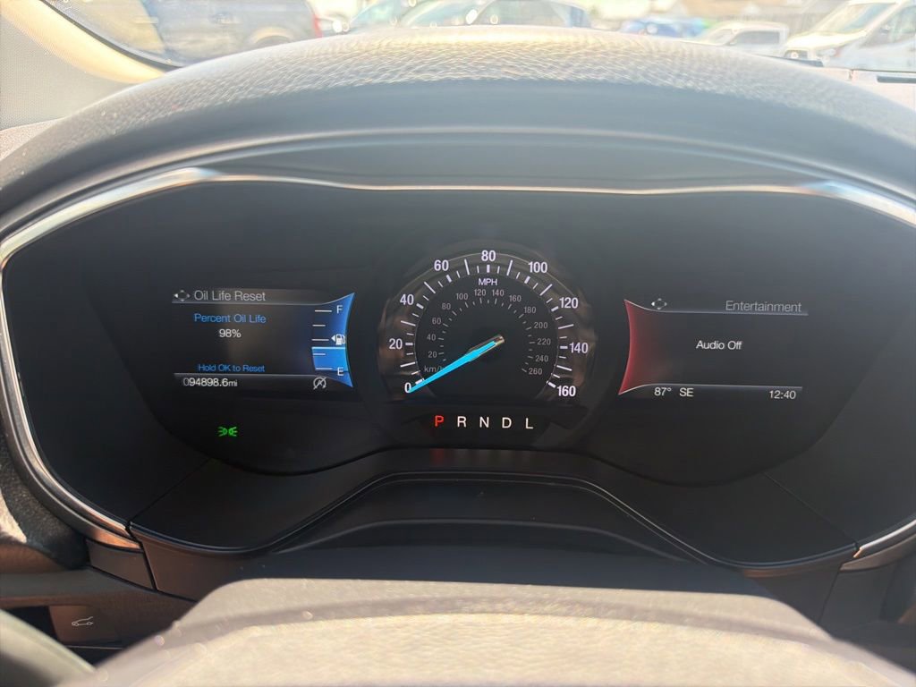 Certified 2020 Ford Fusion SE FWD image 26
