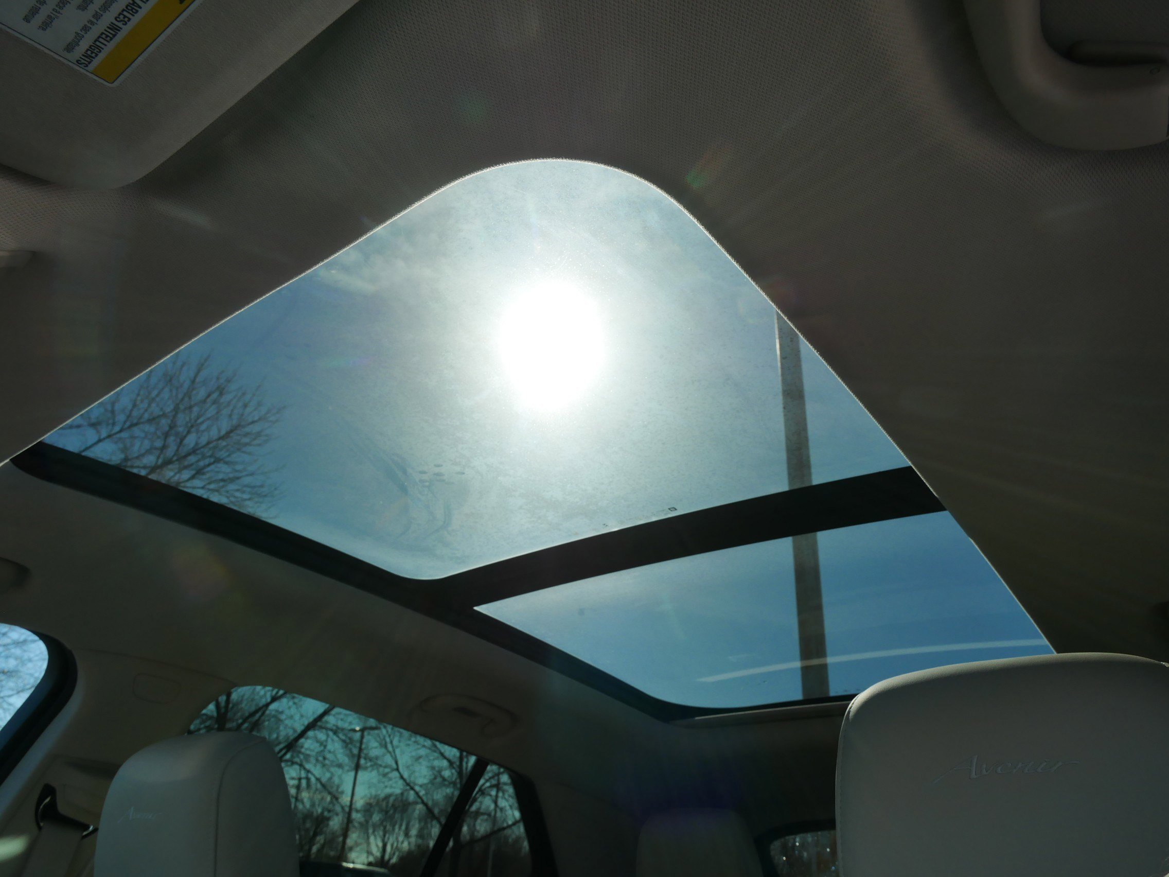 Used 2022 Buick Envision Avenir w/ Technology Package II image 34