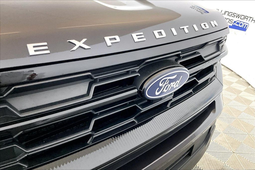 Certified 2025 Ford Expedition Active RWD image 24