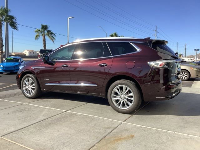 Used 2023 Buick Enclave Avenir w/ Avenir Technology Package image 5