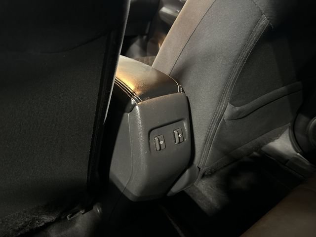 Used 2021 Nissan Kicks SV FWD image 31