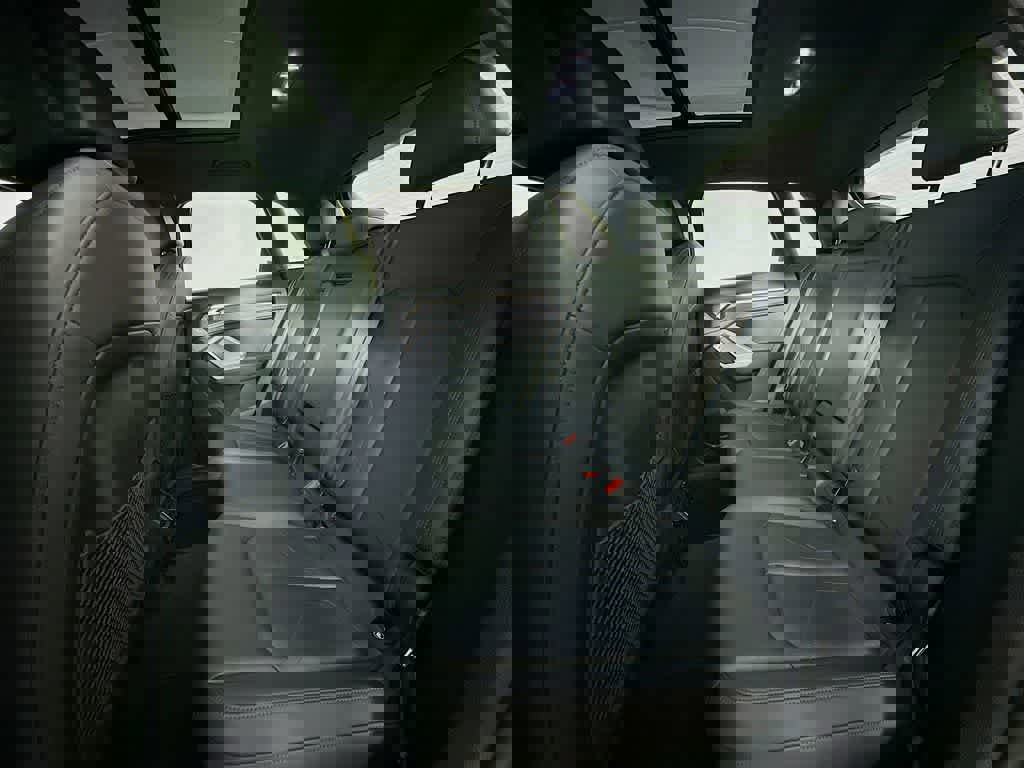 Used 2024 Audi Q3 2.0T Premium image 17