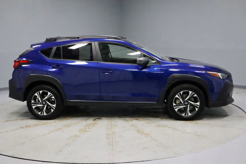 Used 2025 Subaru Crosstrek 2.0i Premium AWD/4WD image 6