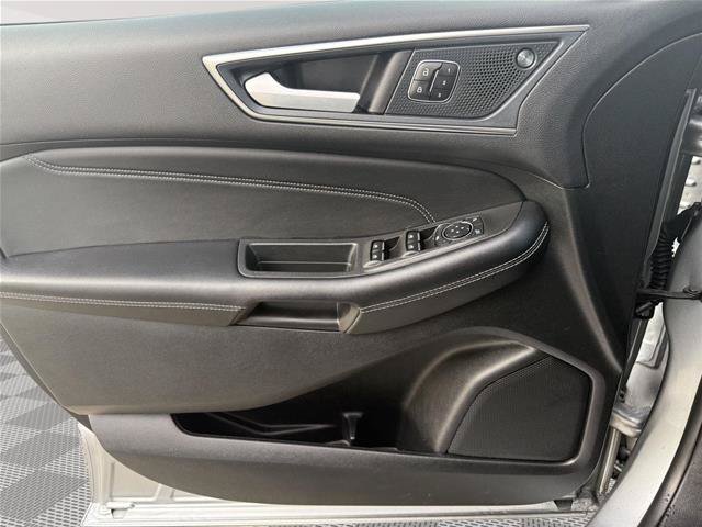 Certified 2024 Ford Edge Titanium w/ Equipment Group 301A AWD/4WD image 14