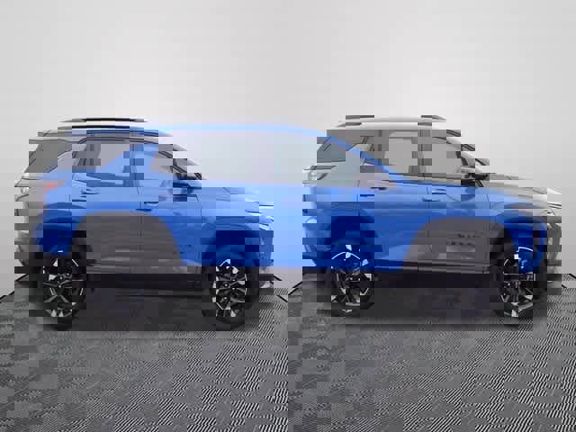 Used 2025 Chevrolet Equinox RS w/ Safety and Technology Package image 4