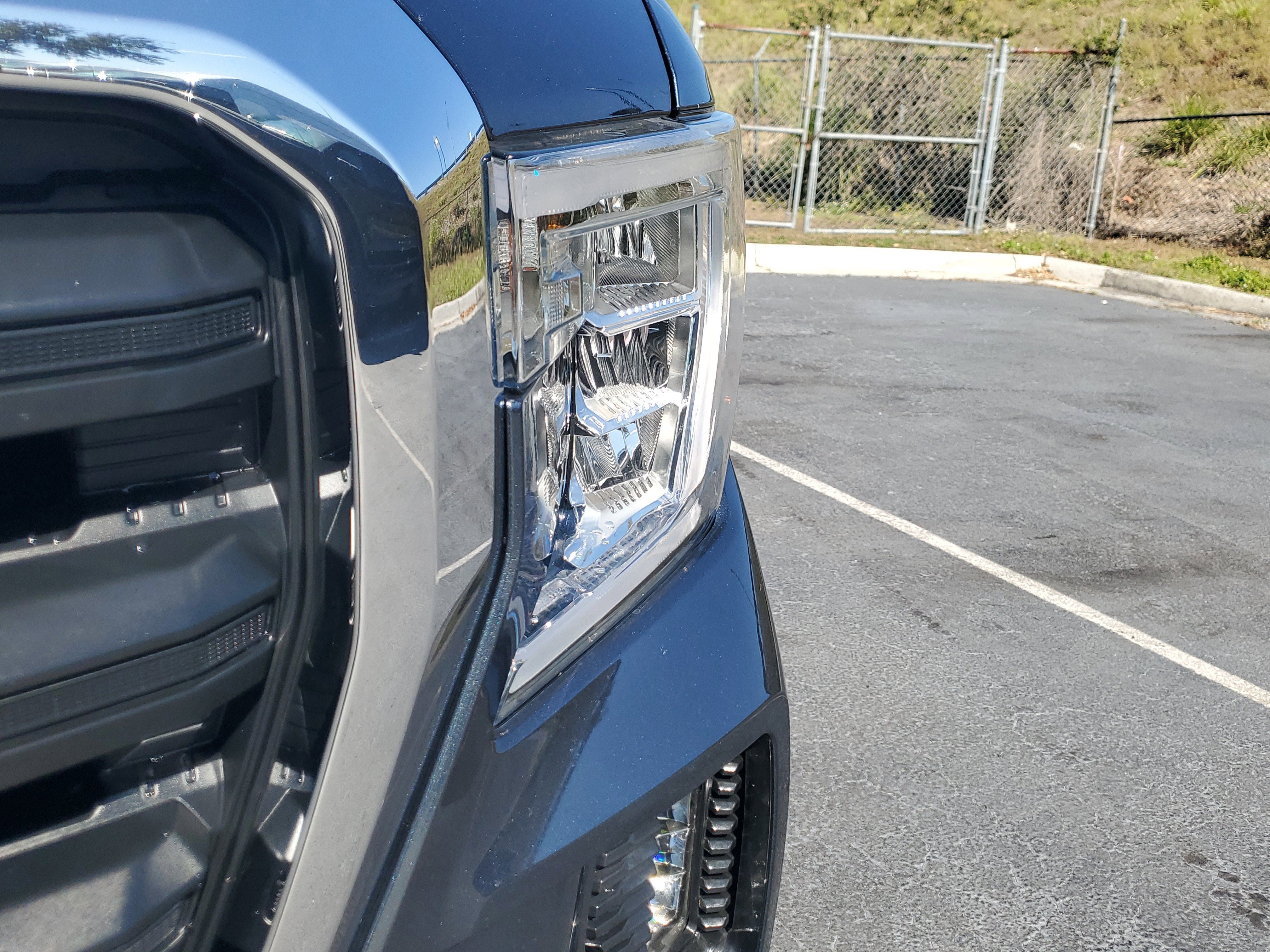 Used 2020 GMC Sierra 1500 w/ Sierra Value Package image 6