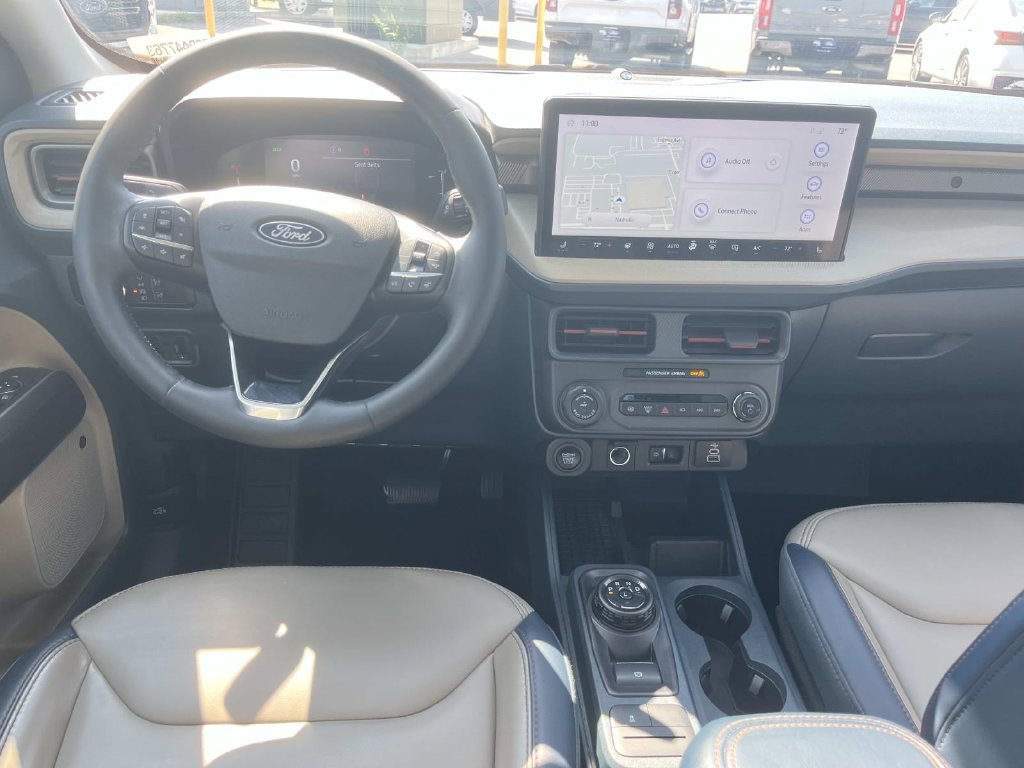 Certified 2025 Ford Maverick Lariat w/ 4K Tow Package AWD/4WD image 17
