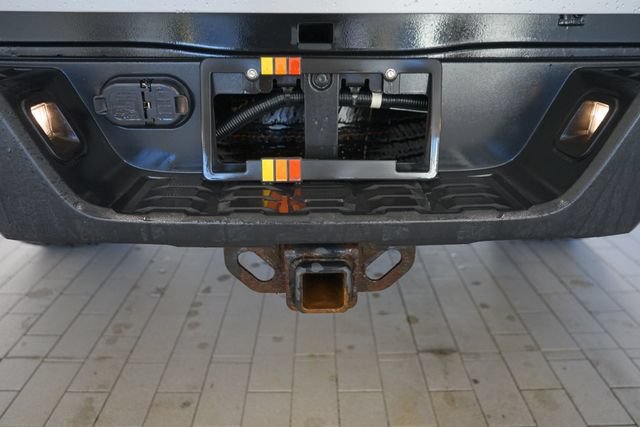 Used 2021 Toyota Tacoma SR AWD/4WD image 13