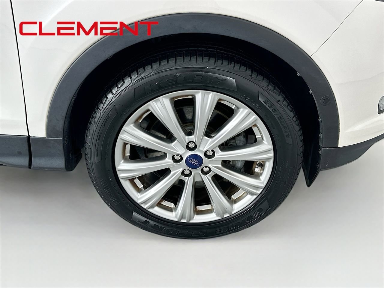 Certified 2018 Ford Escape Titanium w/ Ford Safe & Smart Package image 36