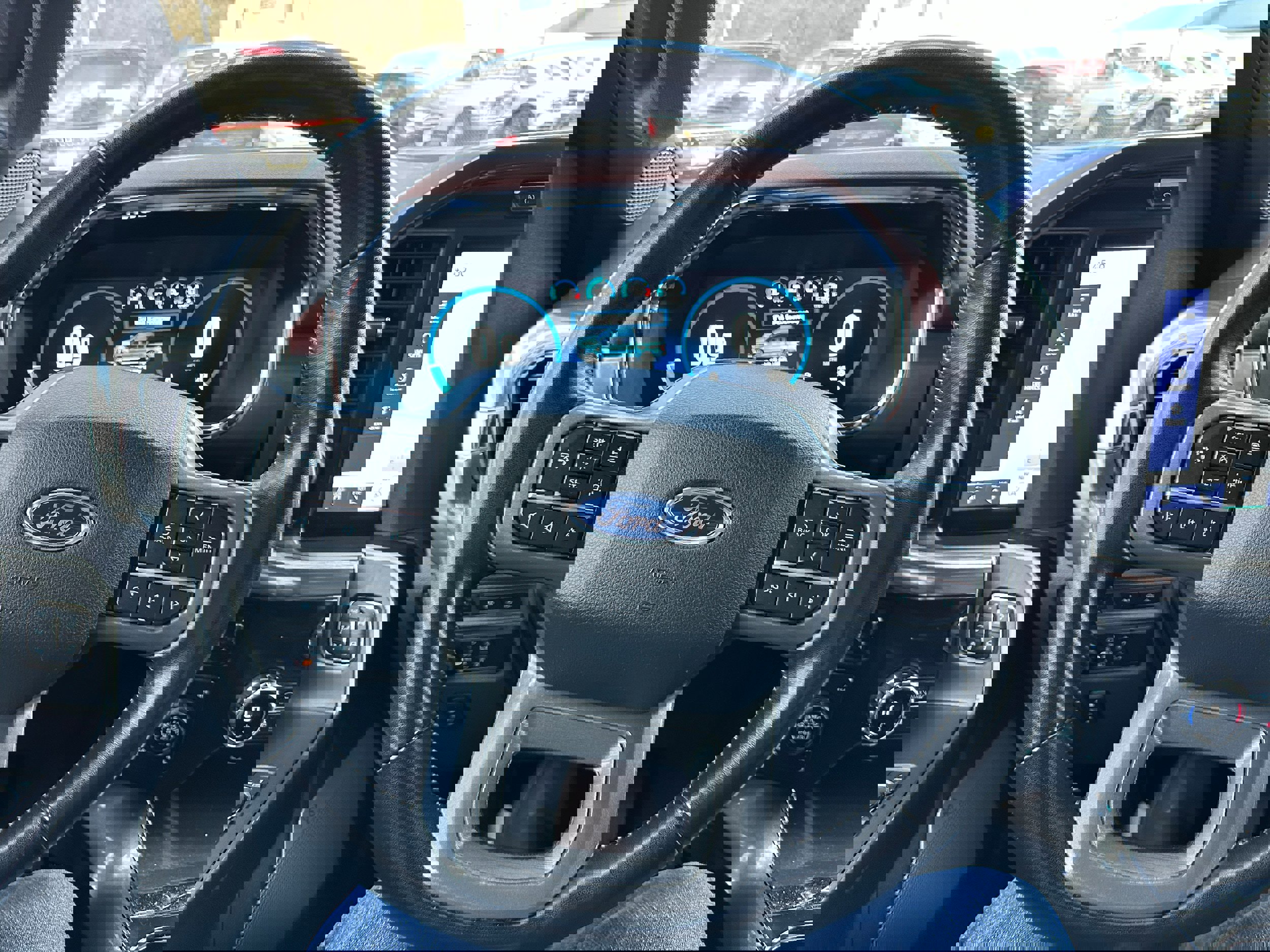 Certified 2021 Ford F150 Lariat w/ Equipment Group 502A High image 14